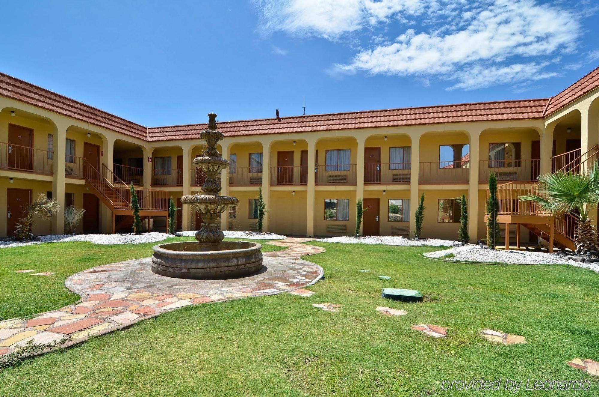 Hotel Super 8 By Wyndham El Paso Airport Zewnętrze zdjęcie