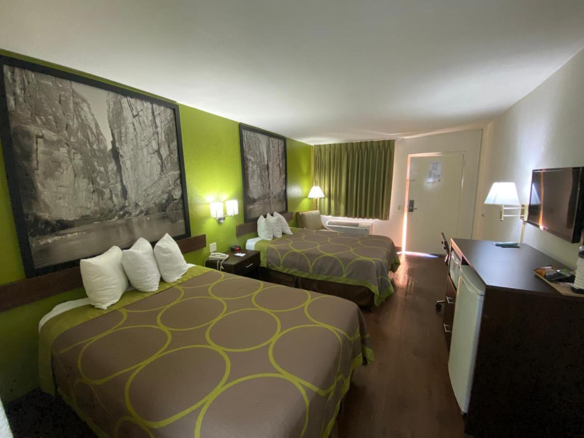 Hotel Super 8 By Wyndham El Paso Airport Zewnętrze zdjęcie